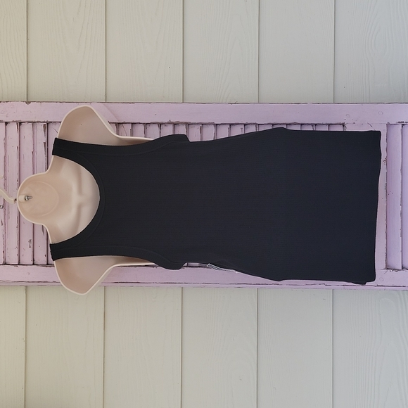 NWT 💗 AMERICAN EAGLE Soft & Sexy Ribbed Tank Top Black M - Picture 4 of 5